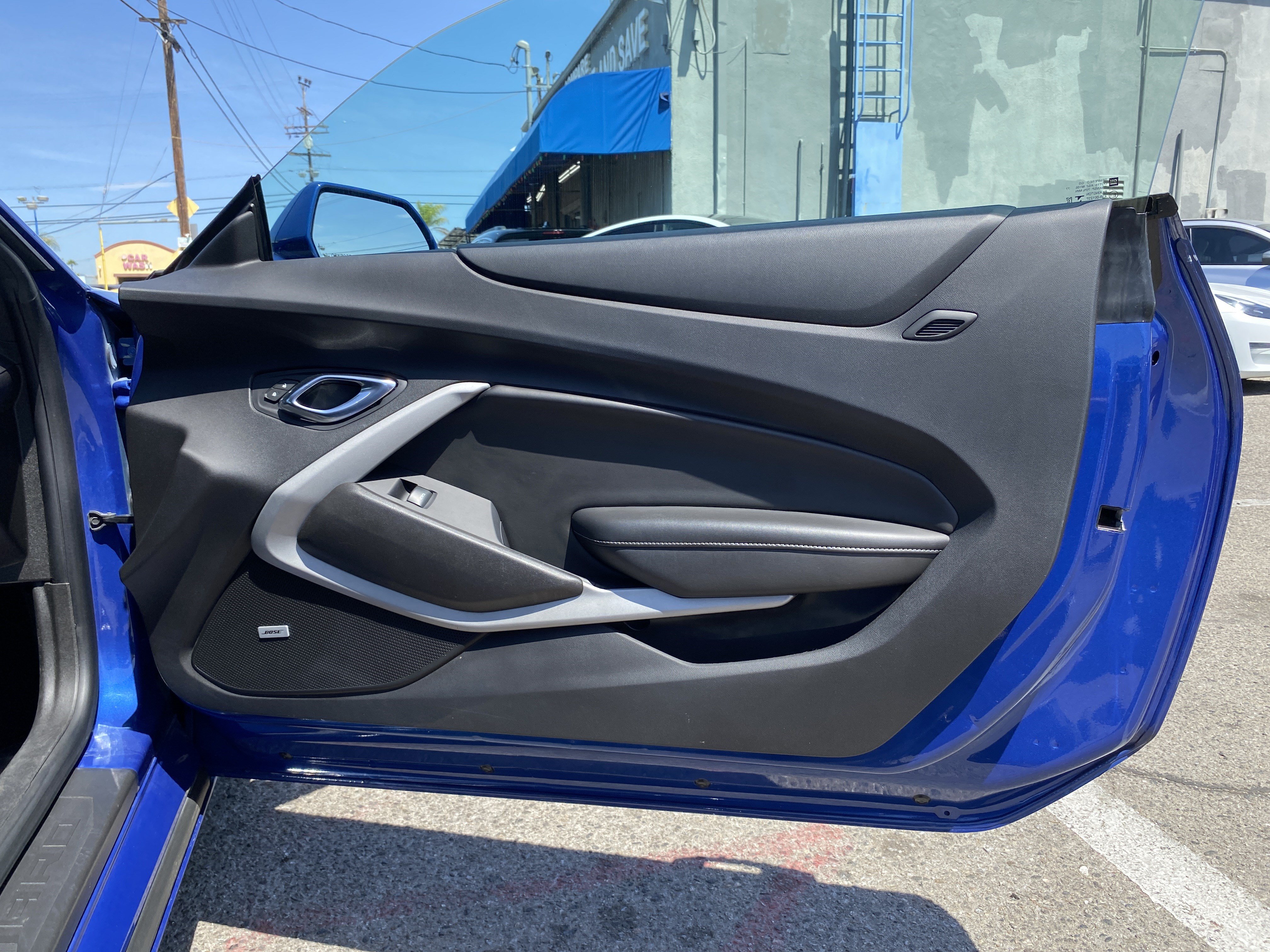 Used 2021 Chevrolet Camaro LT w/ Technology Package RWD image 19