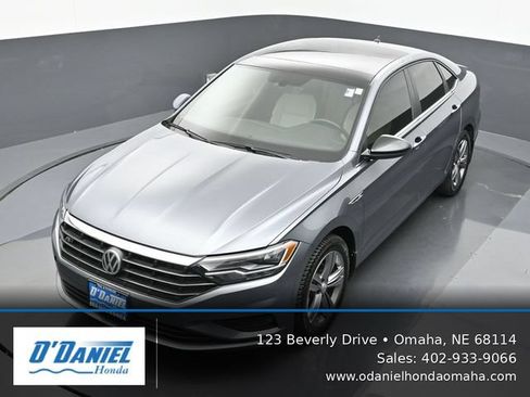 Used 2019 Volkswagen Jetta R-Line FWD image 21