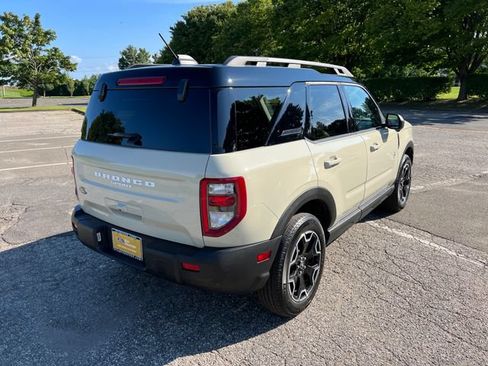 Used 2025 Ford Bronco Sport Outer Banks w/ Outer Banks Tech Package+ AWD/4WD image 11