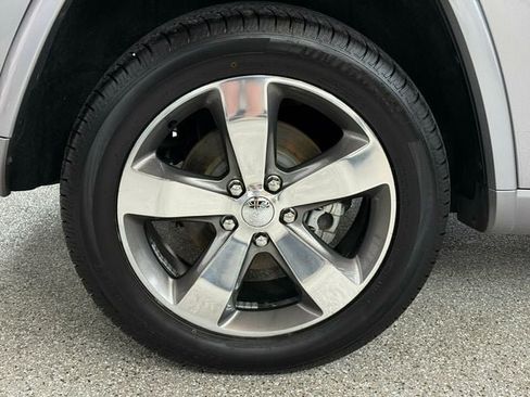 Used 2015 Jeep Grand Cherokee Overland AWD/4WD image 38