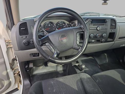 Used 2014 GMC Sierra 2500 W/T w/ Snow Plow Prep Package AWD/4WD image 15