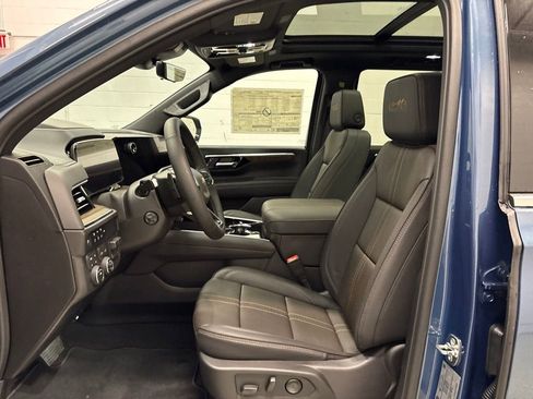 New 2026 Chevrolet Tahoe High Country w/ Sun And Tow Package AWD/4WD image 14