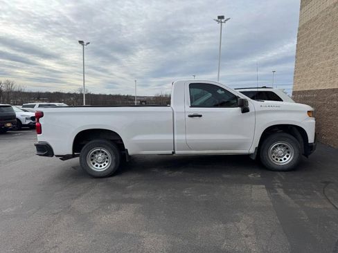 Used 2020 Chevrolet Silverado 1500 W/T image 2