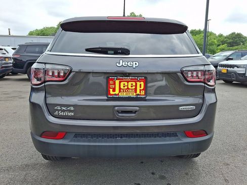 Certified 2023 Jeep Compass Latitude AWD/4WD image 5