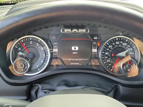 Certified 2024 RAM 1500 Laramie AWD/4WD image 7