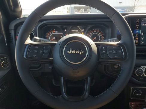 New 2026 Jeep Gladiator Rubicon image 23