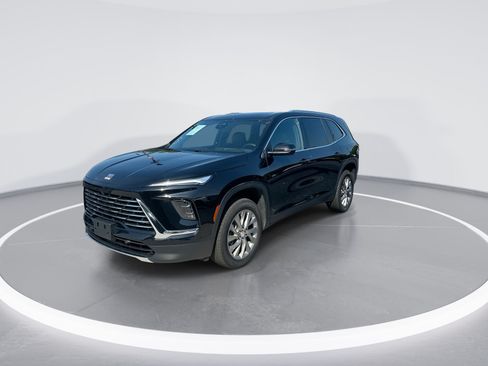 Used 2026 Buick Enclave Preferred w/ Power Package FWD image 5
