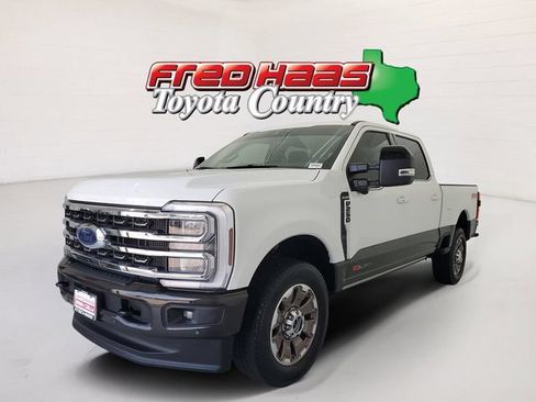Used 2025 Ford F250 King Ranch AWD/4WD image 1