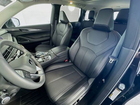 Used 2026 INFINITI QX60 Luxe w/ Cargo Package image 22