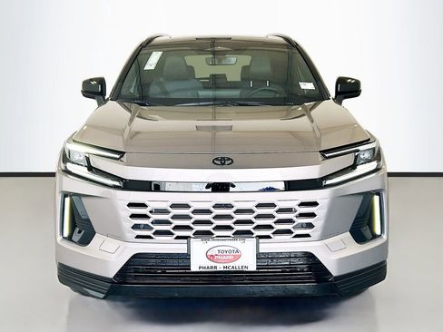 New 2026 Toyota RAV4 XSE AWD/4WD image 2