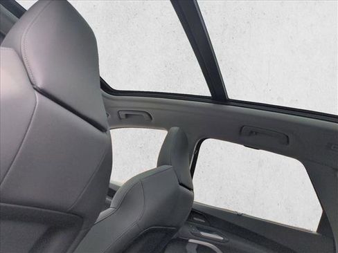 Used 2025 Audi Q5 Premium Plus w/ Premium Plus image 18