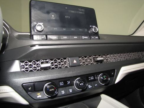 Certified 2024 Honda Accord EX image 7