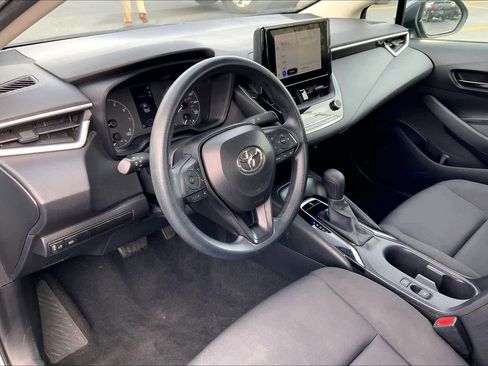 Used 2024 Toyota Corolla LE image 18