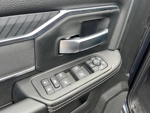 New 2025 RAM 2500 Big Horn AWD/4WD image 14