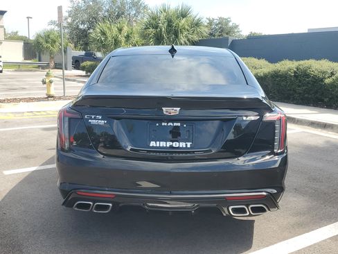 Used 2024 Cadillac CT5 V w/ Super Cruise 1 Package RWD image 7