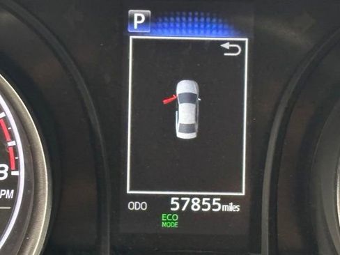 Used 2024 Toyota Camry SE FWD image 19