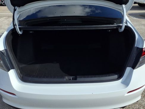 Certified 2025 Honda Civic Sport image 19