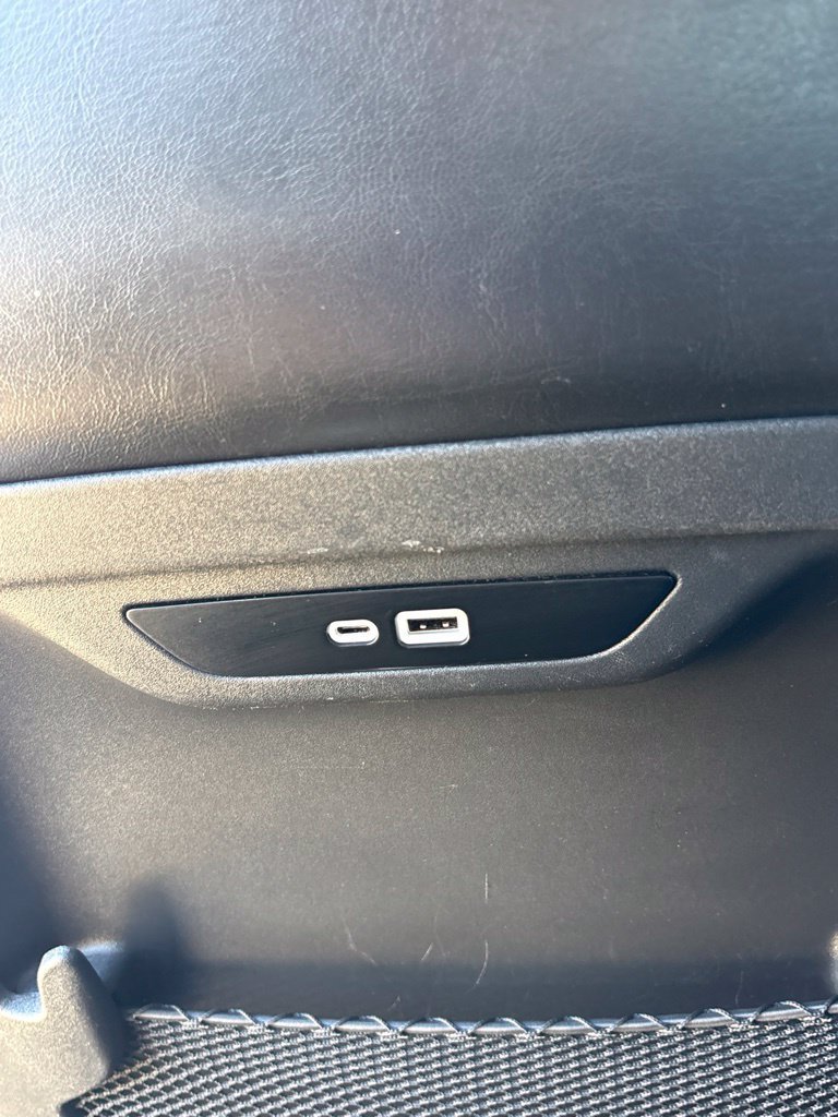 Used 2025 Chrysler Pacifica Select FWD image 22
