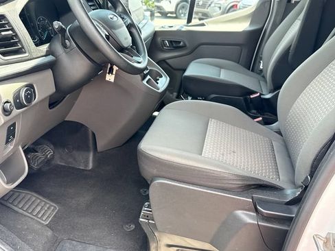 Used 2024 Ford Transit 350 XLT RWD image 9
