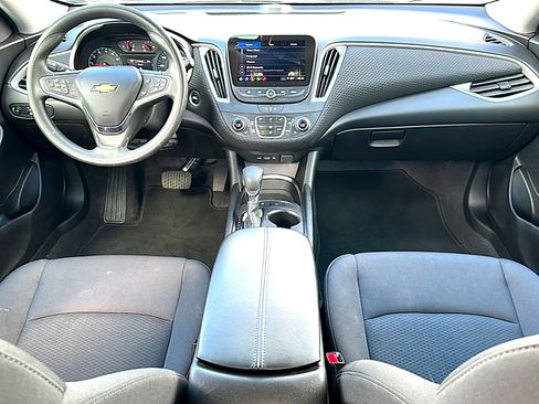 Used 2025 Chevrolet Malibu LT FWD image 20