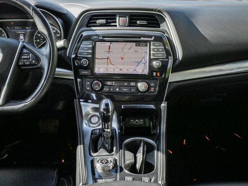 Used 2023 Nissan Maxima SL image 30