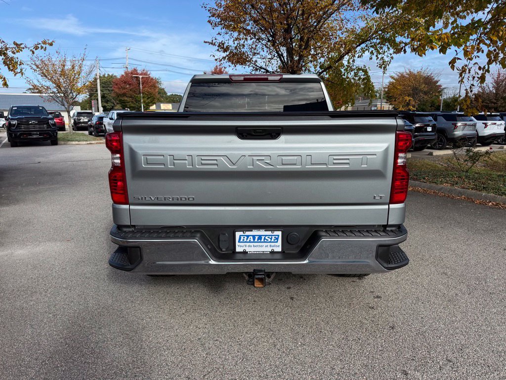 Used 2023 Chevrolet Silverado 1500 LT AWD/4WD image 4