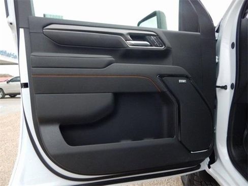 New 2026 GMC Sierra 3500 AT4 w/ Technology Package image 17