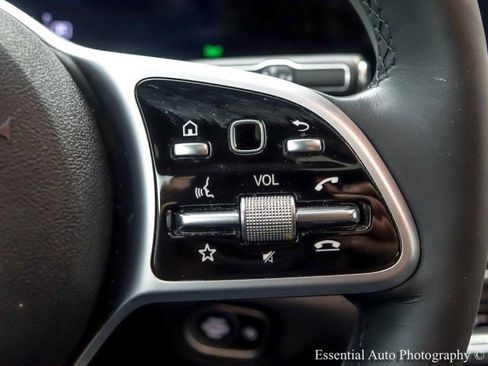 Used 2020 Mercedes-Benz GLS 450 4MATIC image 21