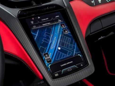 Used 2024 Lamborghini Revuelto image 25