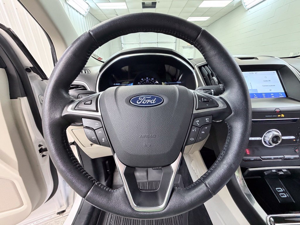 Used 2019 Ford Edge Titanium w/ Cold Weather Package AWD/4WD image 48