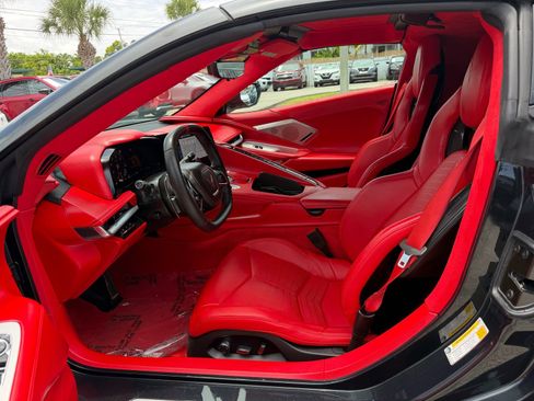 Used 2024 Chevrolet Corvette Stingray Premium Cpe w/ 3LT RWD image 10
