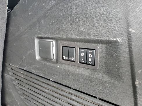 Certified 2024 Chevrolet Tahoe Premier w/ Max Trailering Package image 33