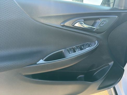 Used 2024 Chevrolet Malibu LT image 13