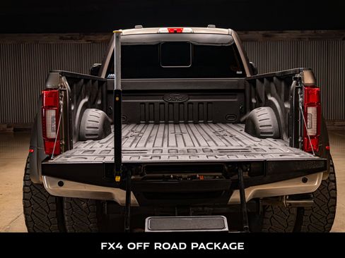 Used 2022 Ford F350 King Ranch w/ King Ranch Ultimate Package image 8