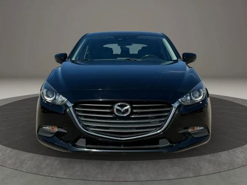 Used 2018 MAZDA MAZDA3 Touring FWD image 3