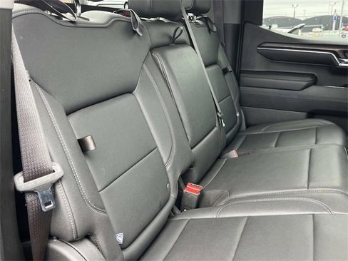 Used 2024 GMC Sierra 1500 SLT image 22