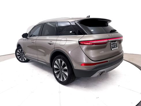 Used 2020 Lincoln Corsair Reserve FWD image 2