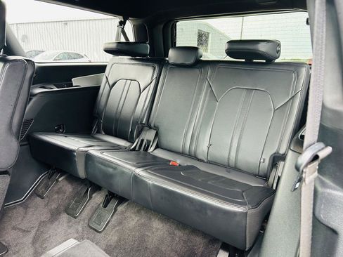Used 2021 Ford Expedition Max Limited AWD/4WD image 34