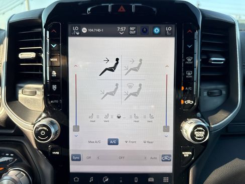 Used 2023 RAM 1500 Laramie image 40