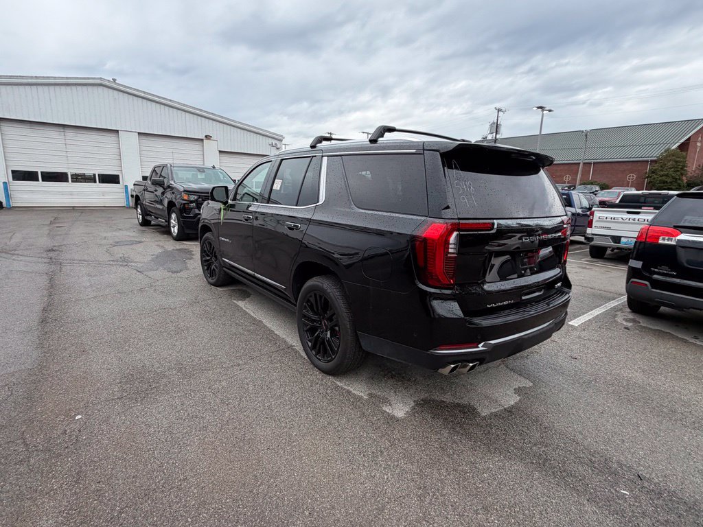 Used 2026 GMC Yukon Denali Ultimate AWD/4WD image 4