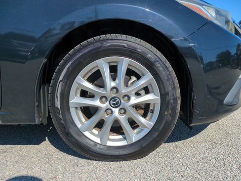 Used 2014 MAZDA MAZDA3 i Touring image 11