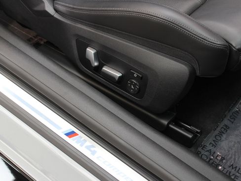 Used 2022 BMW M4 xDrive Competition image 57