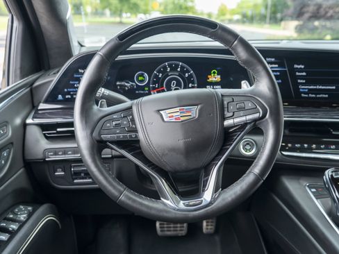 Used 2023 Cadillac Escalade V AWD/4WD image 23