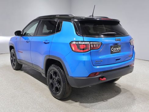 Certified 2023 Jeep Compass Trailhawk w/ Trailhawk Convenience Group AWD/4WD image 6