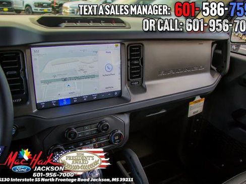New 2025 Ford Bronco Outer Banks w/ Sasquatch Package AWD/4WD image 13