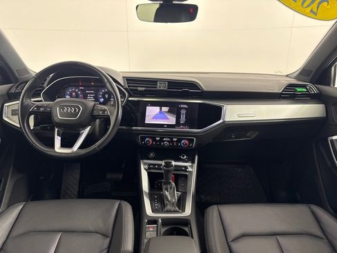 Used 2021 Audi Q3 2.0T Premium image 30