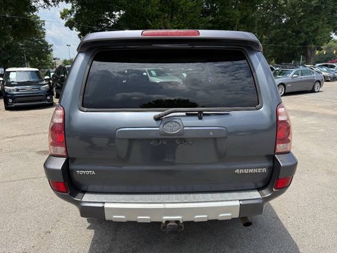 Used 2003 Toyota 4Runner SR5 AWD/4WD image 5
