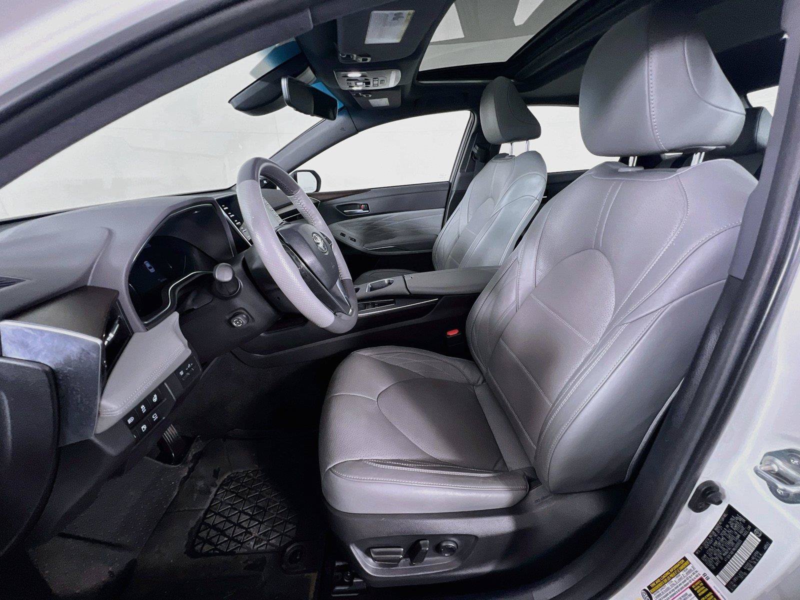 Used 2021 Toyota Avalon Limited w/ Advanced Safety Package FWD image 21