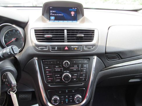 Used 2016 Buick Encore Sport Touring AWD/4WD image 19