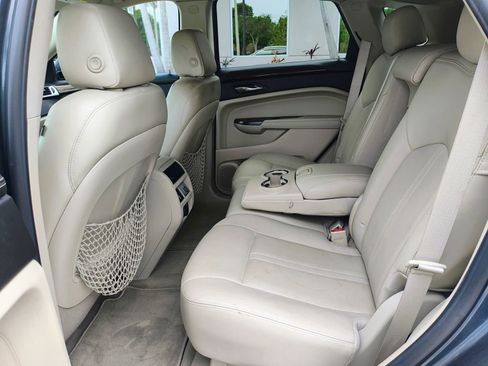 Used 2013 Cadillac SRX Luxury image 14